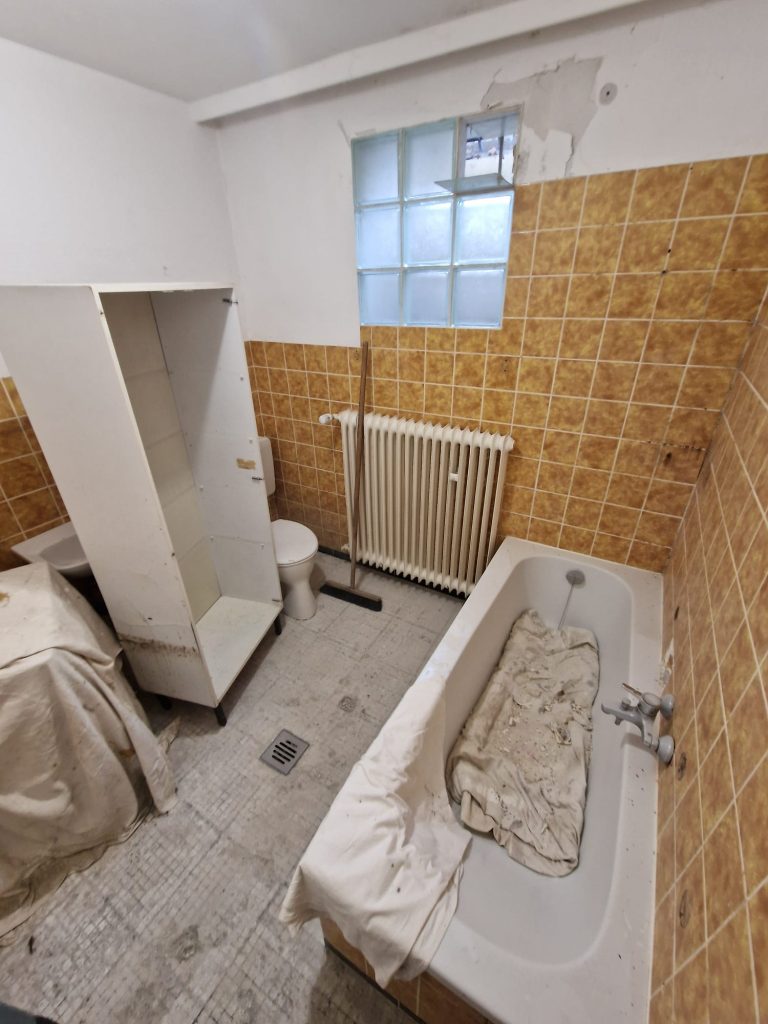 WhatsApp Image 2025-11-28 at 7.40.31 PM(1)