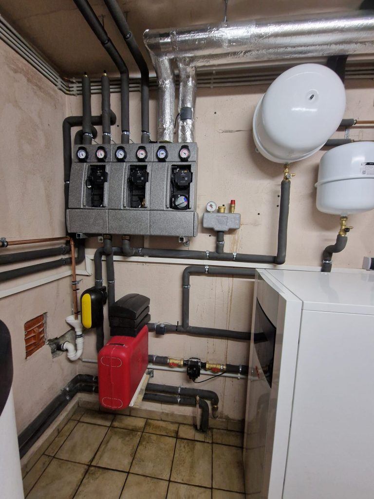 WhatsApp Image 2025-11-28 at 7.06.42 PM (2)